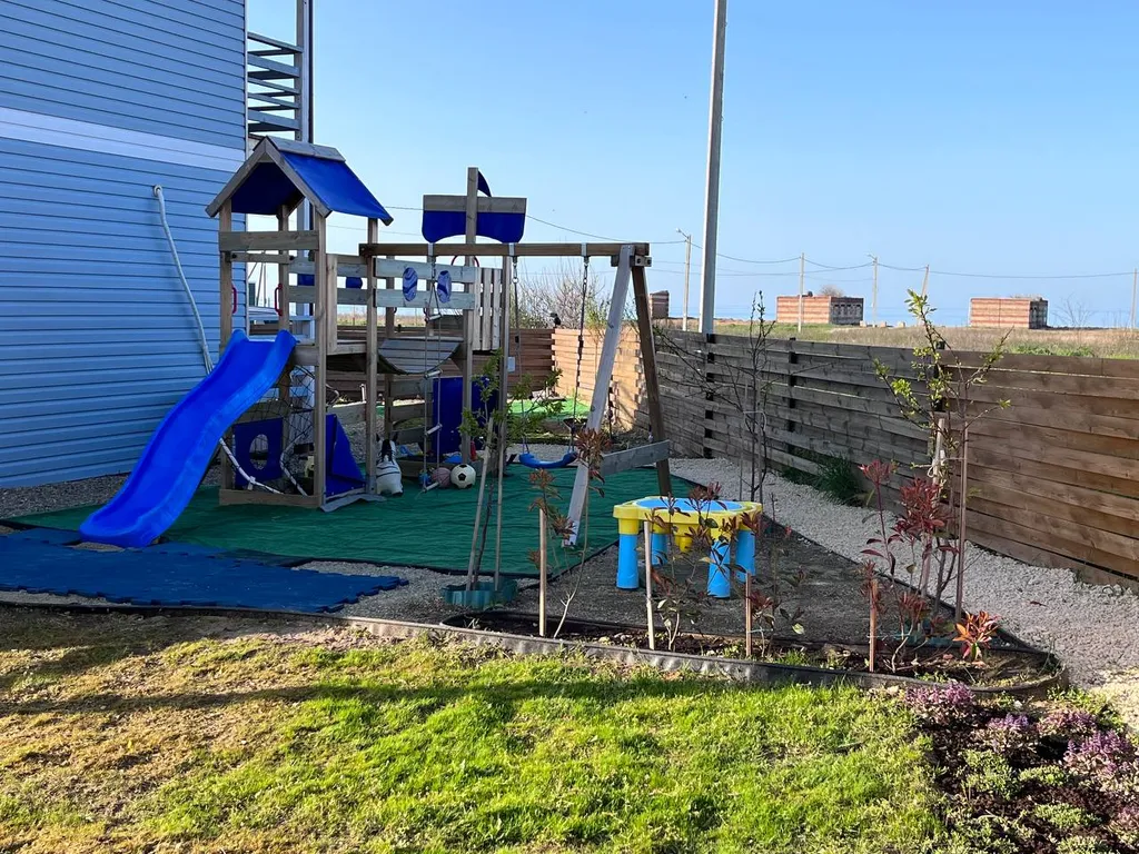 Квартира 1-комнатная Квартира — Кучугуры