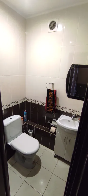 Просторная дизайнерская трешка