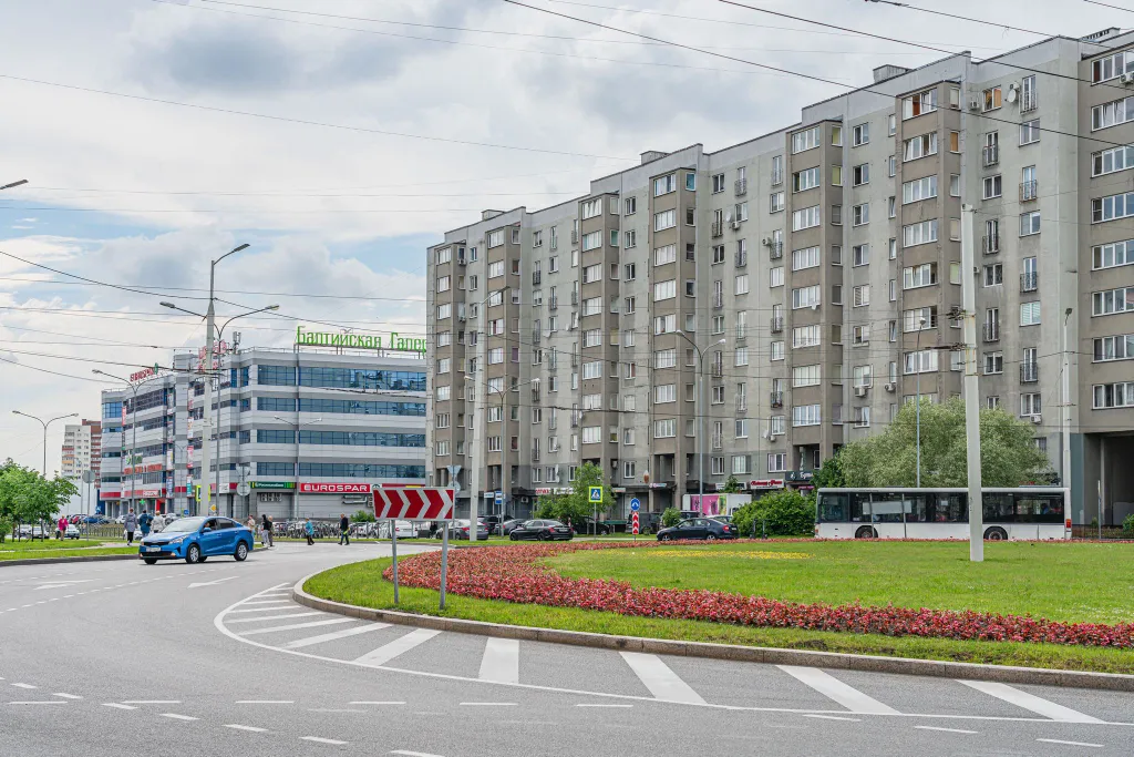 Квартира 2-комнатная Квартира — Калининград
