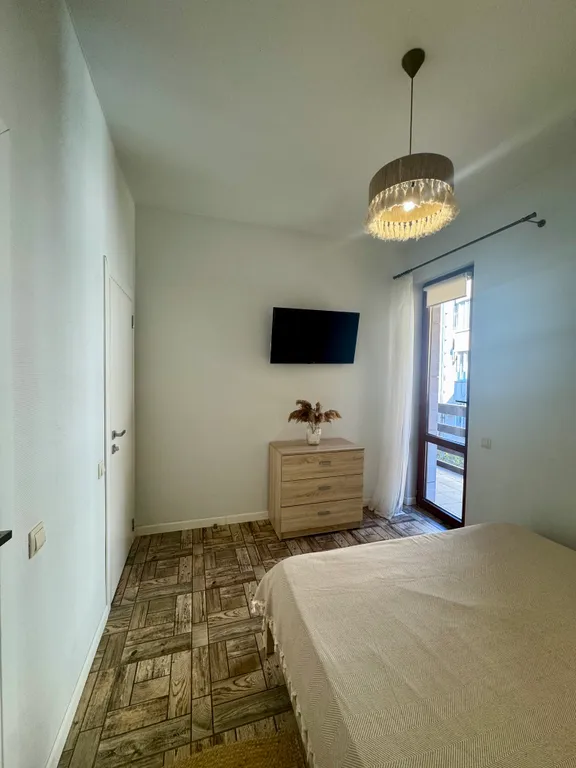 Просторные апартаменты с 2 спальнями в центре