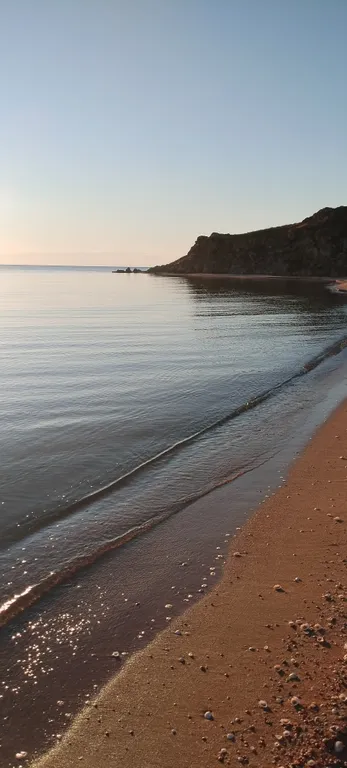 Уютный дом с кухней, на берегу моря