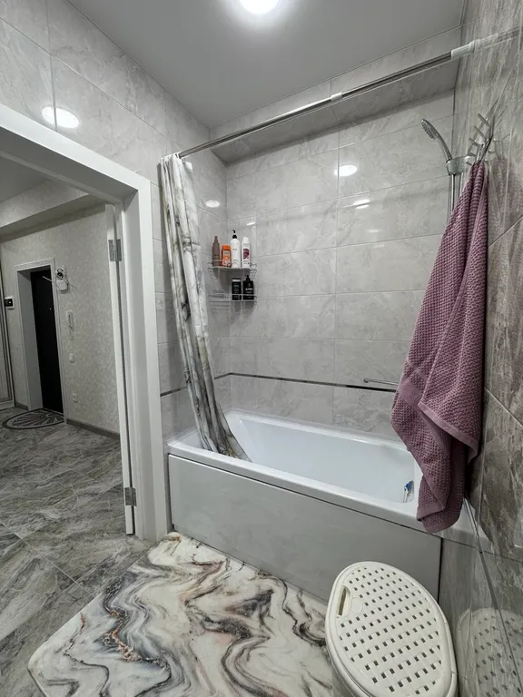 Уютная квартира с видом на озеро