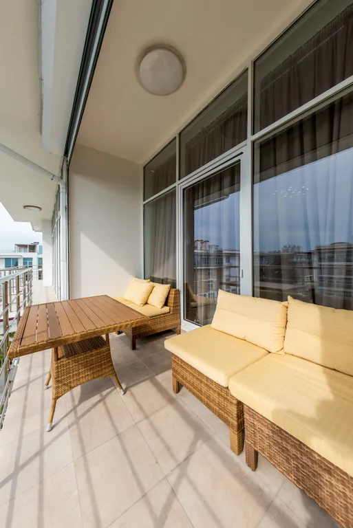 Роскошный пентхаус с панорамным видом на море.