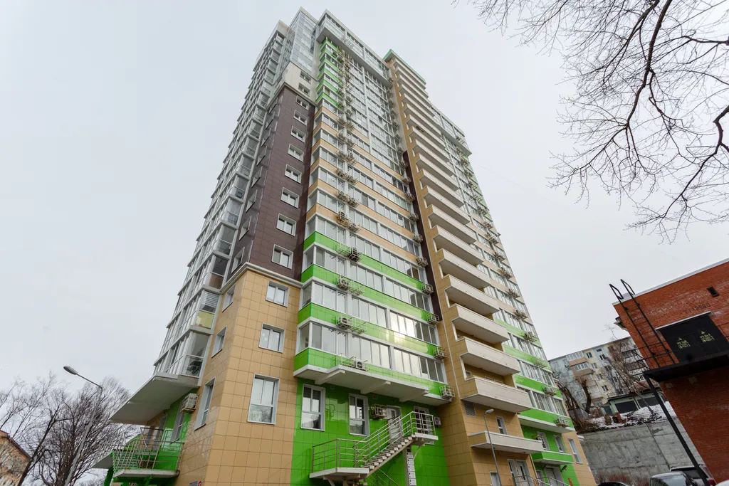 Уютная студия с красивым балконом