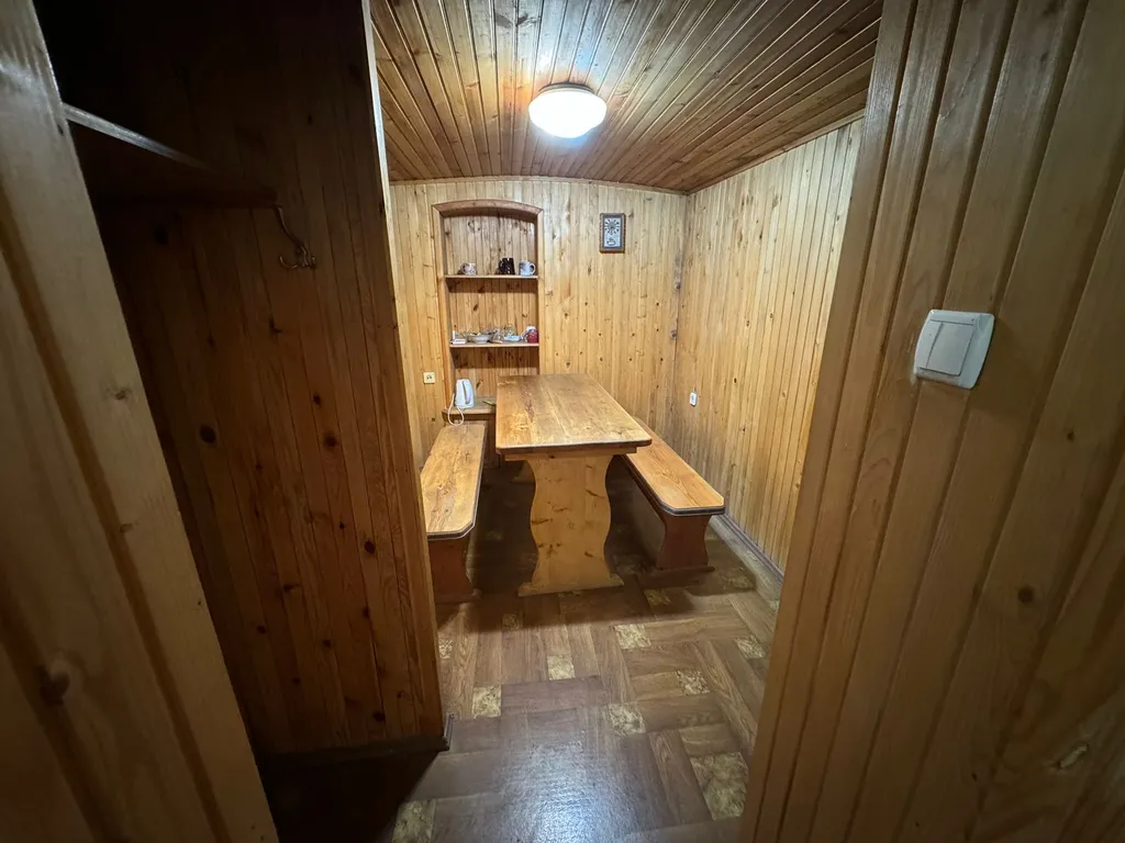 4-комнатный Дом