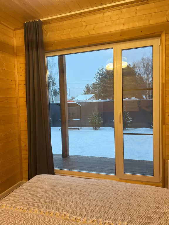 Коттедж Коттедж Барн с панорамными окнами, террасой, баней и купелью — Петровское