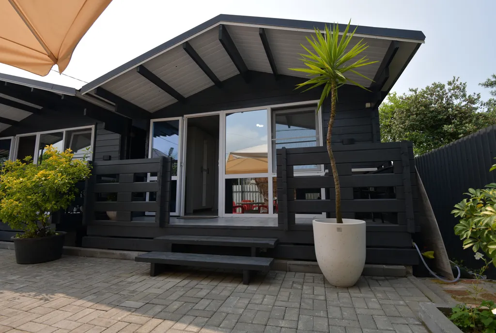 Коттедж Коттедж в центре города — Сухум