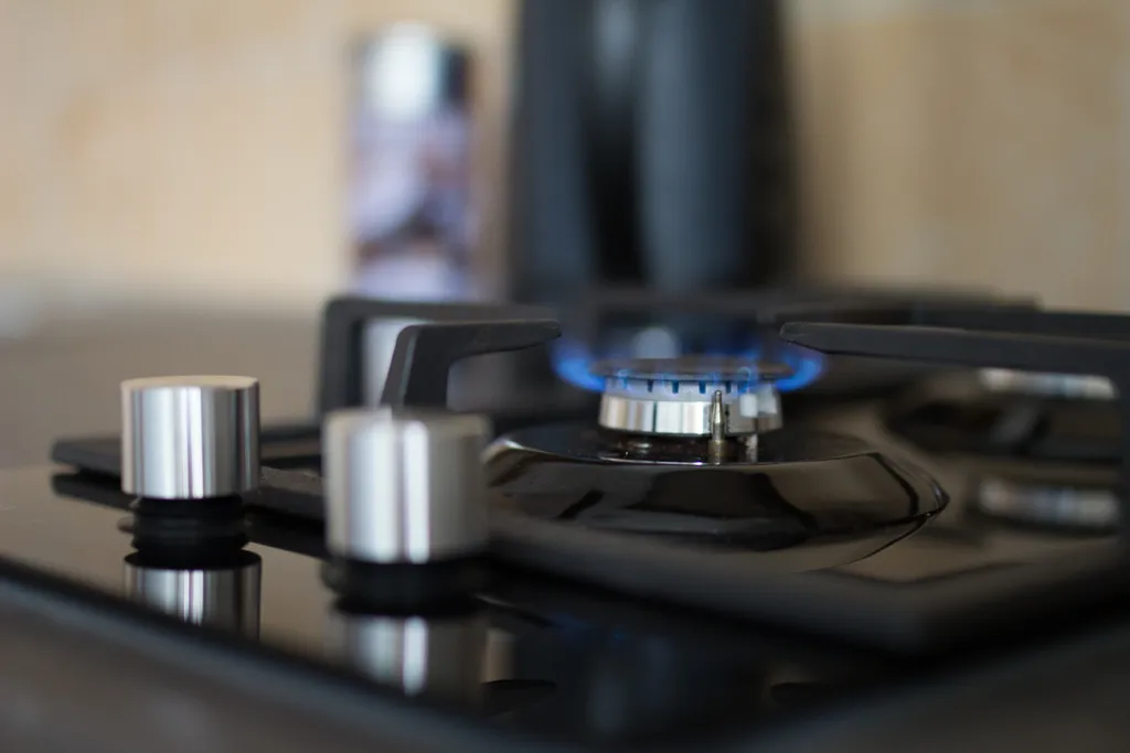 Квартира у входа в метро Фрунзенская, Юбилейная площадь