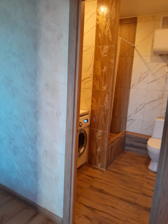 ЖК " Ривер парк " Набережная- Урицкого . Евродвухкомнатная квартира