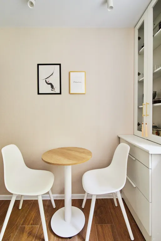 Бежевый Шёпот