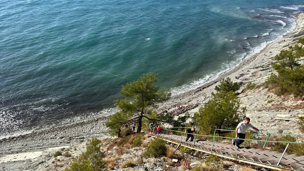 Квартира Просторная квартира с видом на море — Геленджик