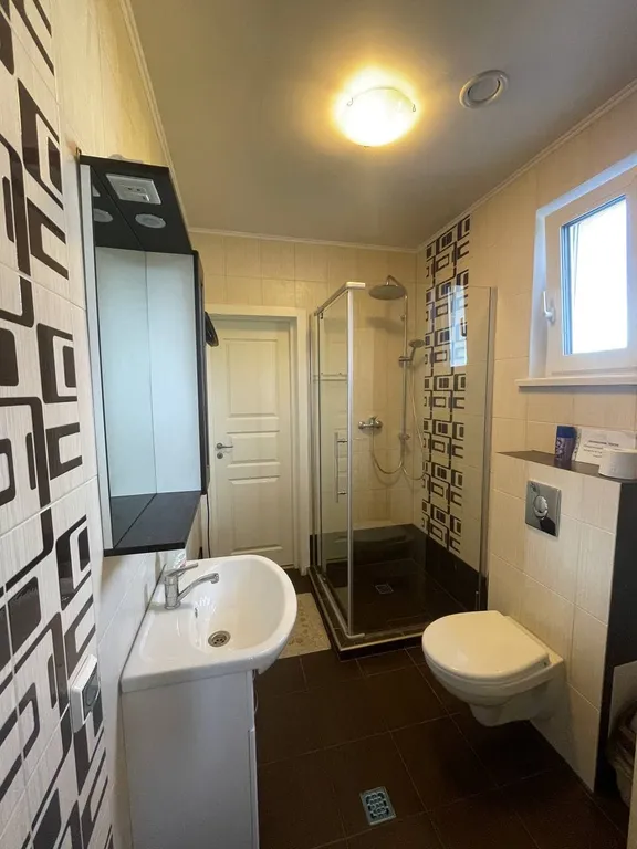 Частный дом на берегу Ладожского озера