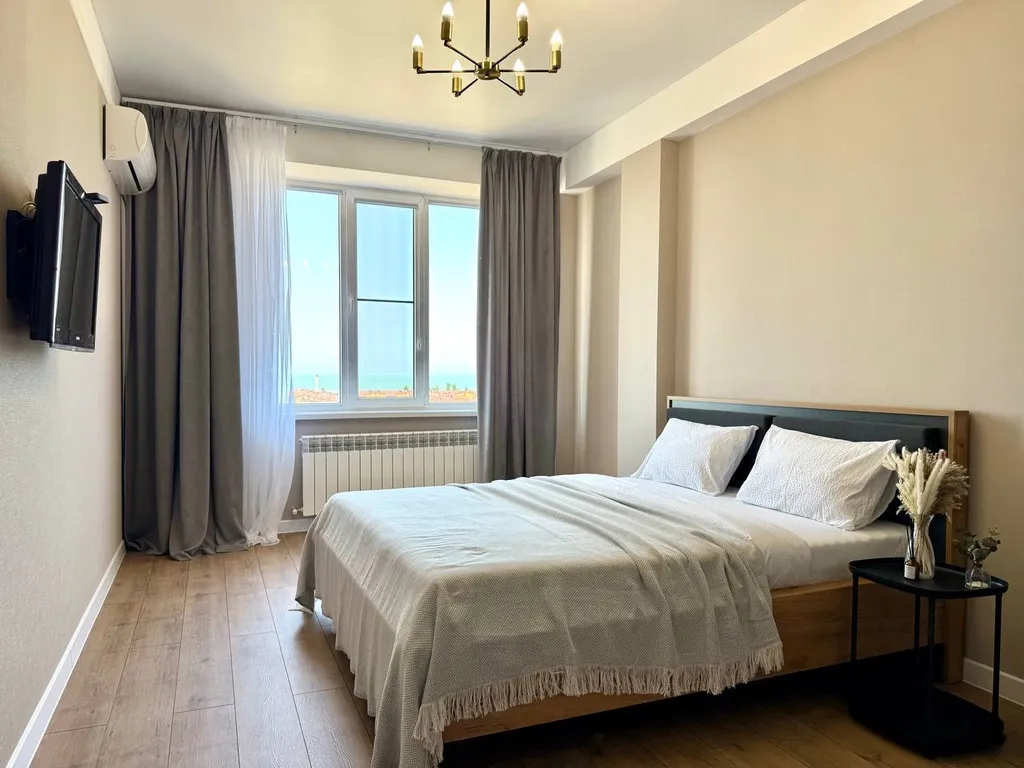 Квартира в центре города с видом на море