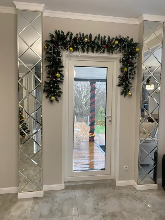 Коттедж Перламутр с сауной и 4 спальнями