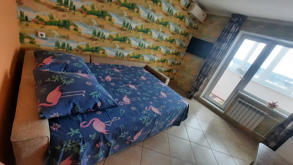 Уютная квартира в центре города напротив реки Миасс