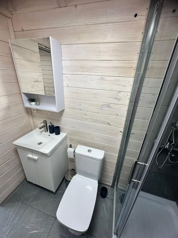 Дом у озера