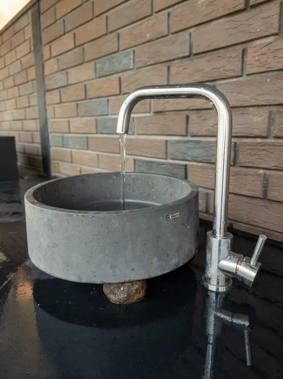 Уникальные апартаменты с террасой в центре Светлогорска