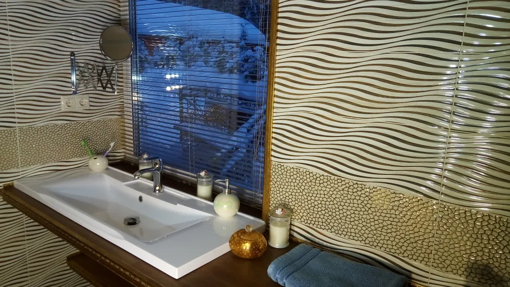 Коттедж Коттедж Сапфир с теплым бассейном и баней — Агалатово