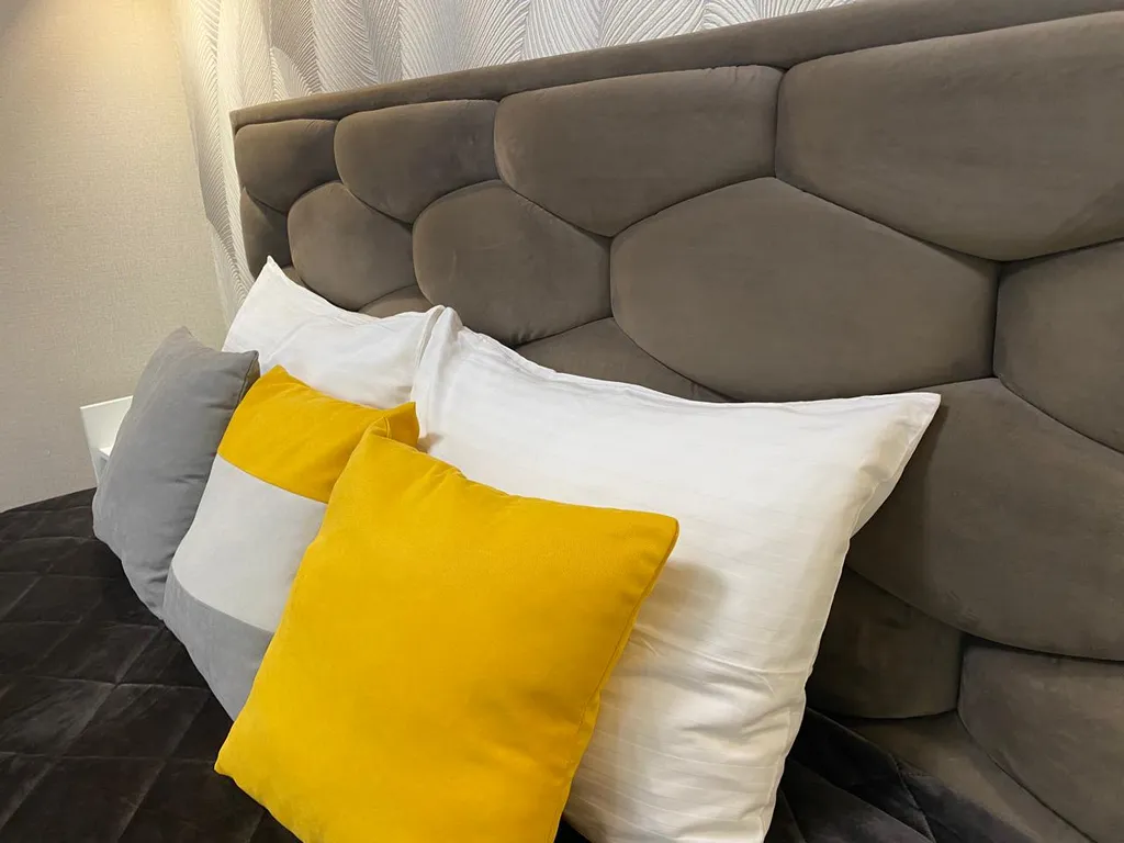 Уютная студия в новом доме, парковка в закрытом дворе, самый центр