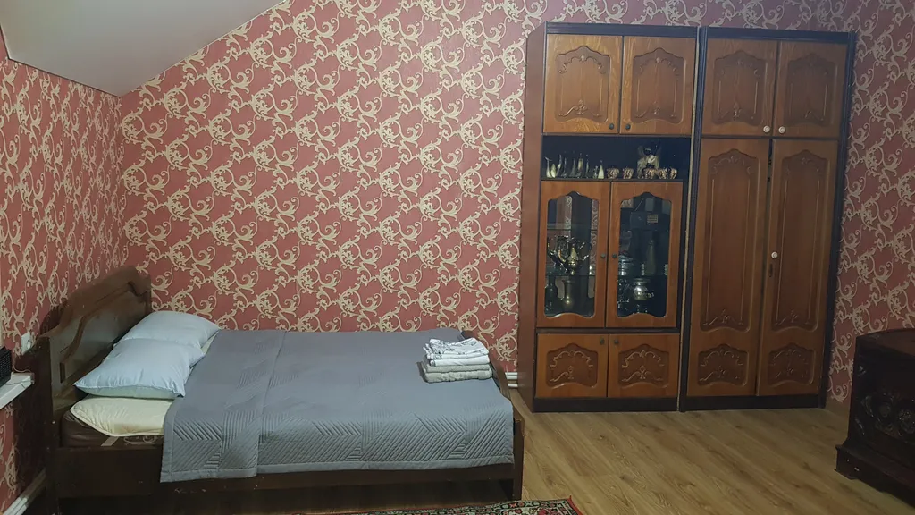 Квартира Уютная комната в тихом районе Махачкалы в районе южной автостанции — аренда посуточно в Махачкала