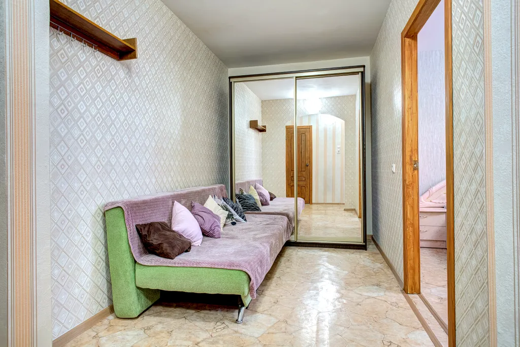 Чистая уютная квартира в районе ТРЦ Кристалл