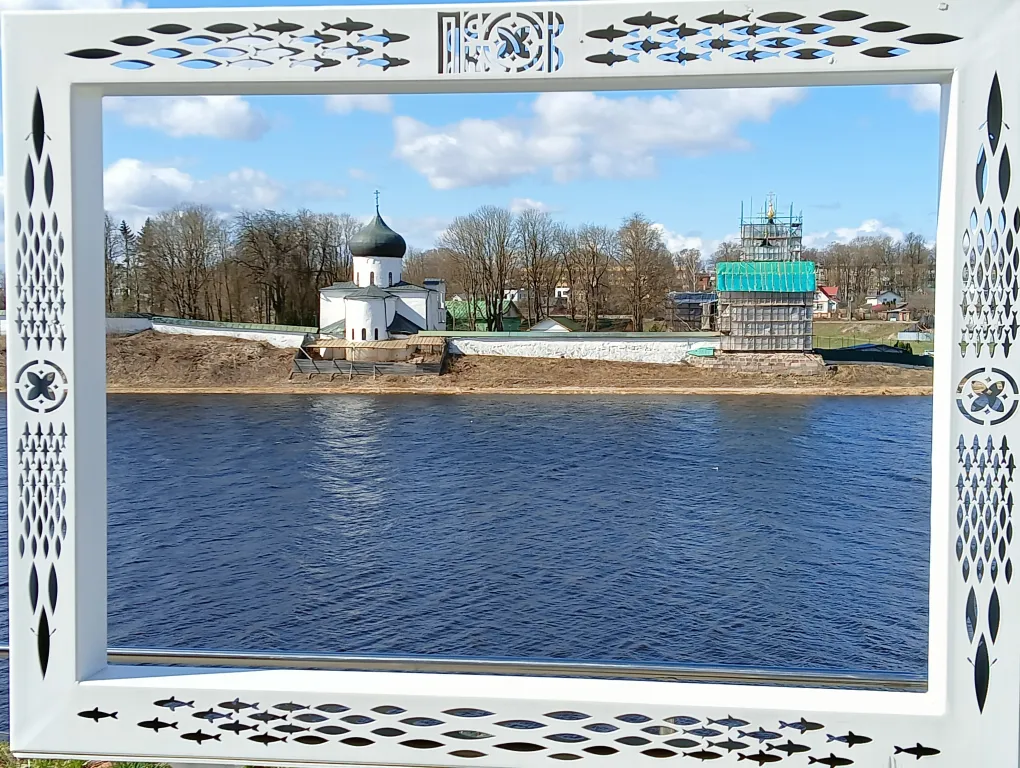 Двухкомнатная квартира в центре города с потрясающим видом из окна