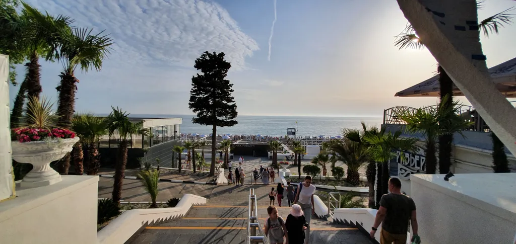 Шикарные апартаменты у парка Ривьера