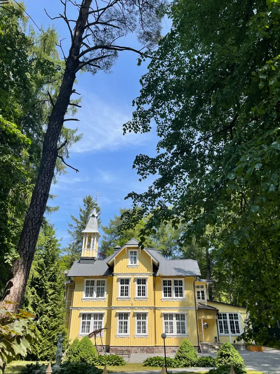 Квартира Стильные апартаменты с панорамным видом на море — Светлогорск