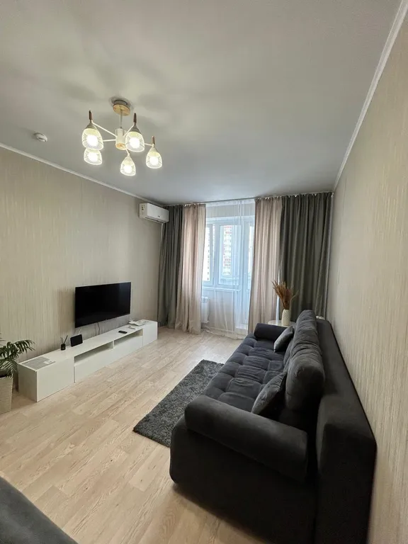 Светлая квартира — аренда посуточно в Курск