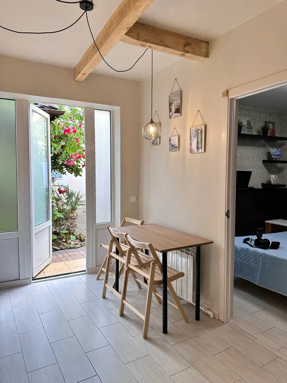 Квартира 2-комнатные апартаменты в центре — Геленджик