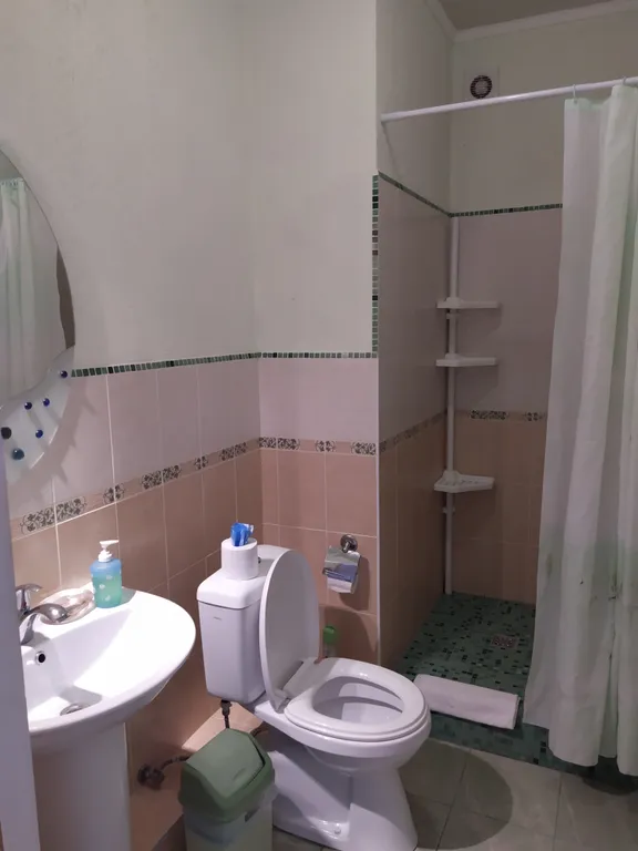 Комната с видом на море