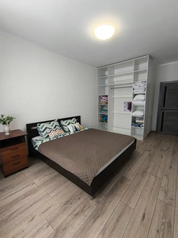 Квартира Квартира Шикарная трёшка с двумя санузлами — Новосибирск