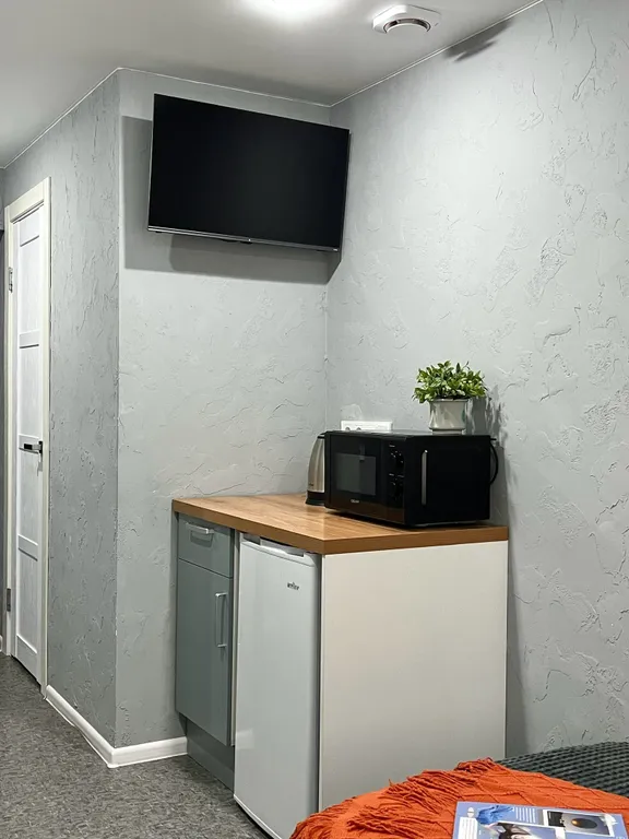 Возле краевой больницы