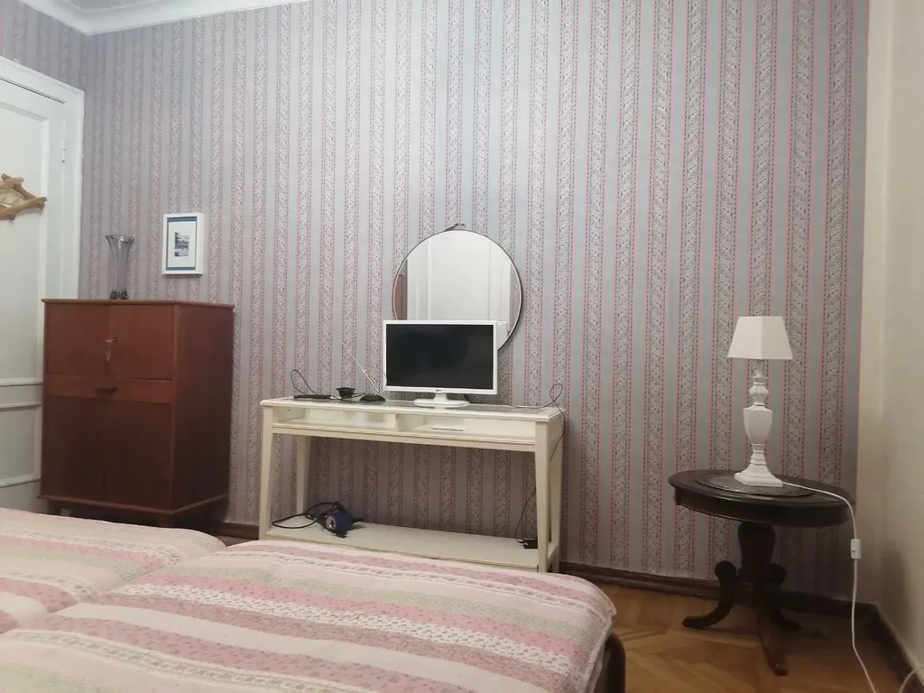 Квартира Квартира в историческом центре между Зимним Театром и Морским Портом — Сочи