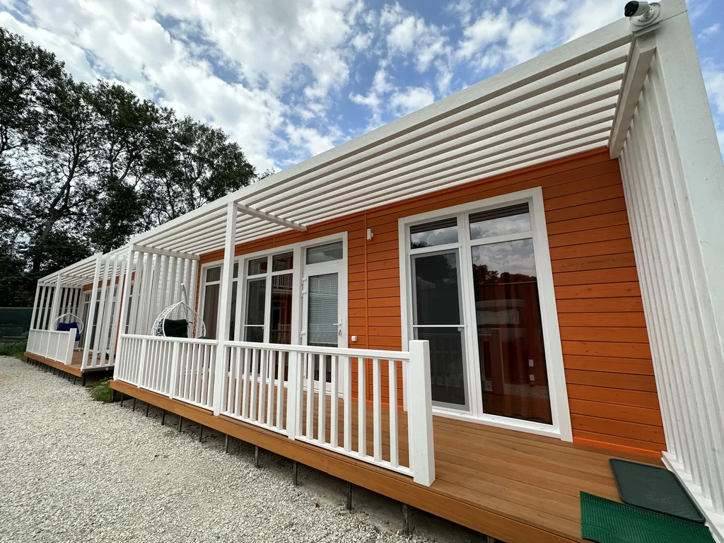 Уютный коттедж на территории Теннисной Академии