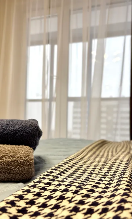 Светлая студия в новостройке на Южном с панорамными окнами