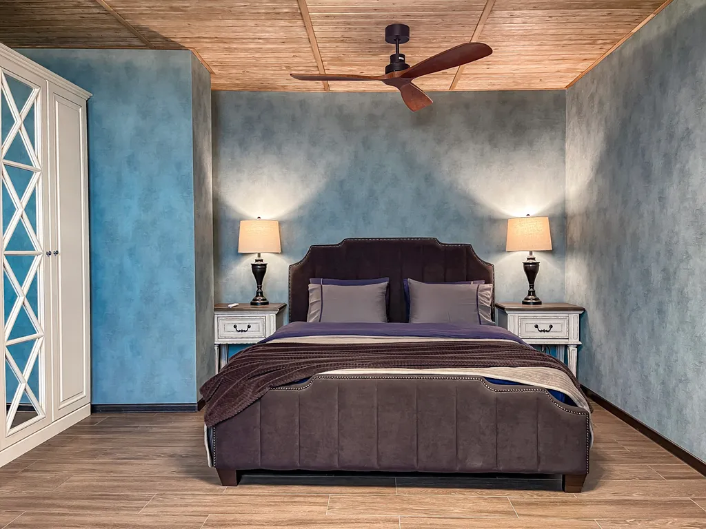 Мансарда с террасой в парке на Театральной площади