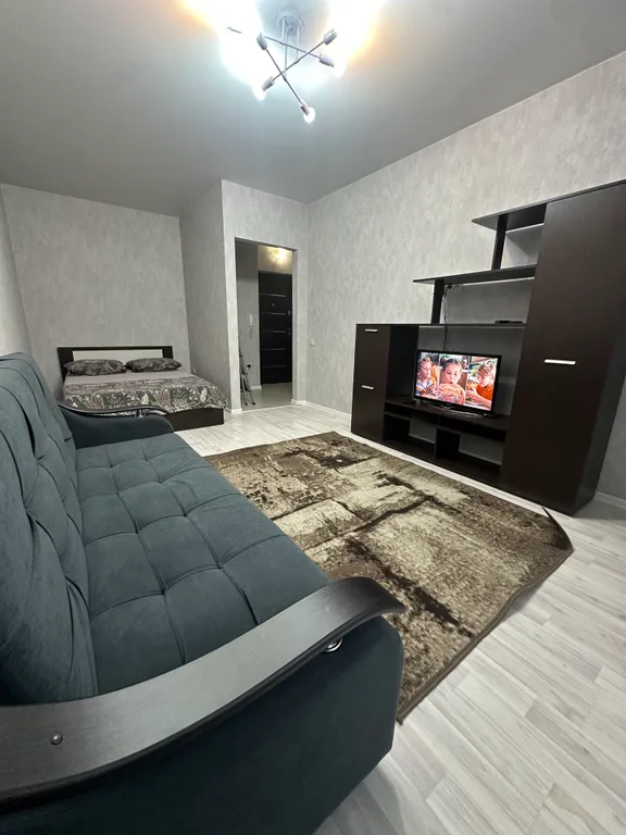 Уютная квартира в центре города — аренда посуточно в Аксай