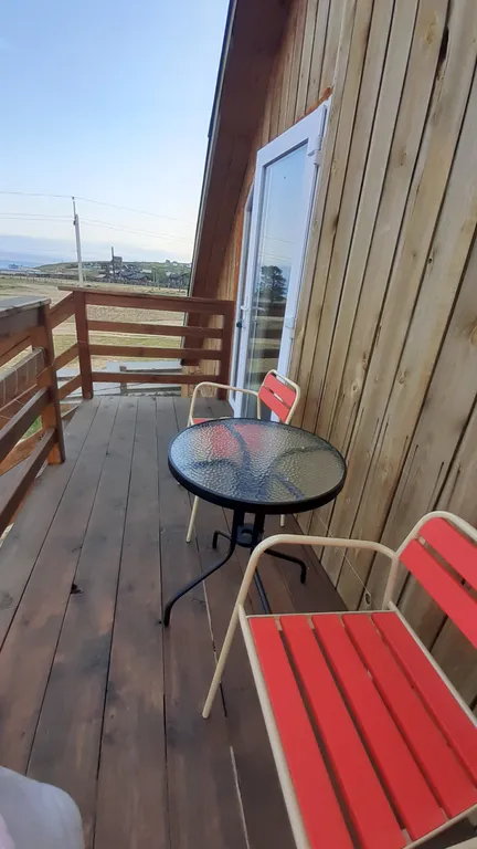 Номер с видом на озеро Байкал