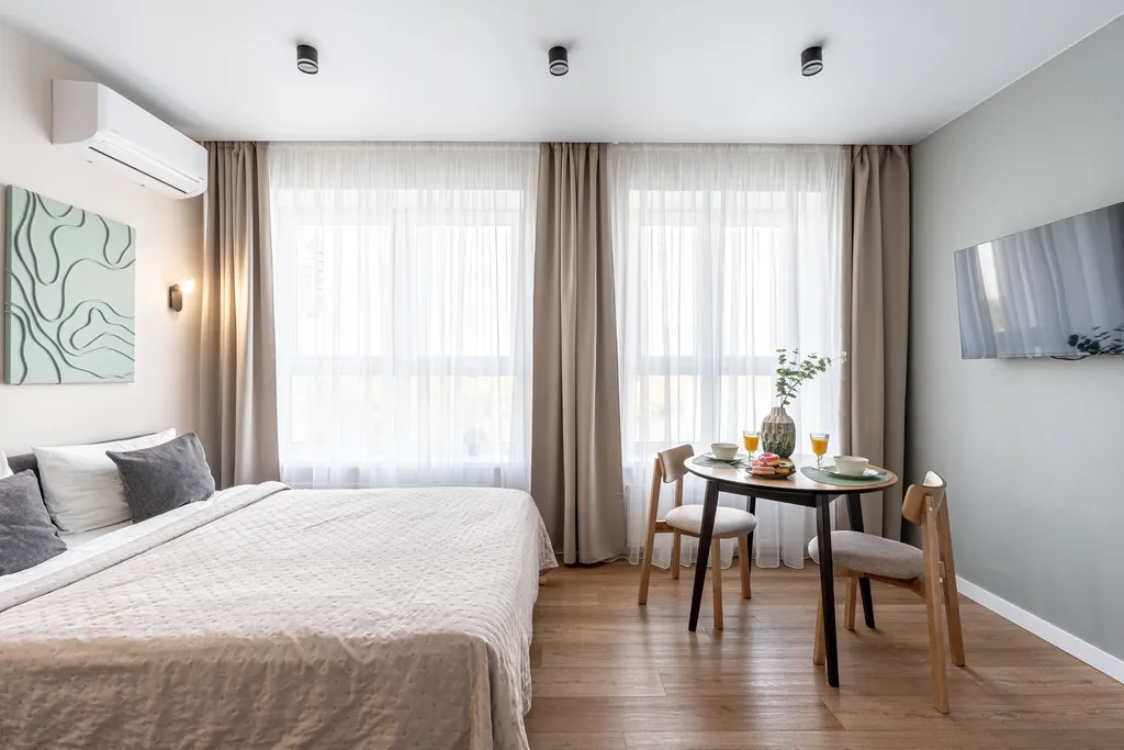 Студия с видом на озеро Кабан