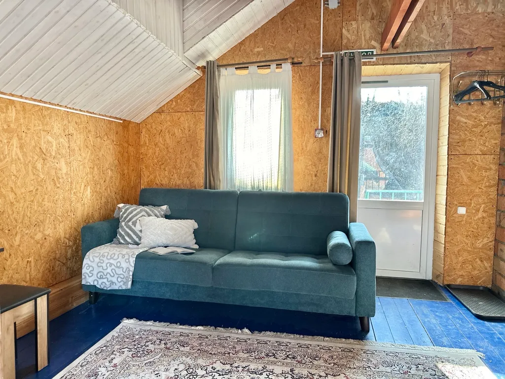 Синий домик