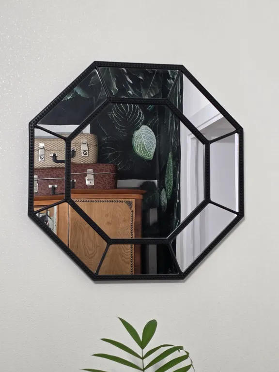 Уютный домик в тихом районе города