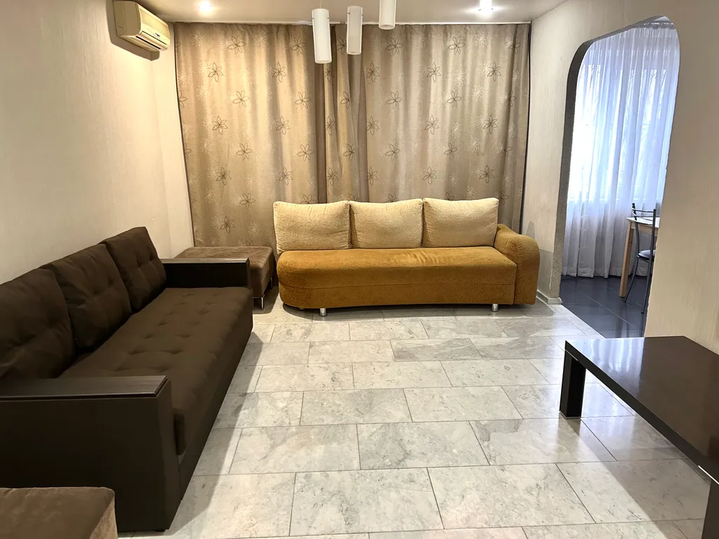 3-комнатная Квартира — аренда посуточно в Волгоград