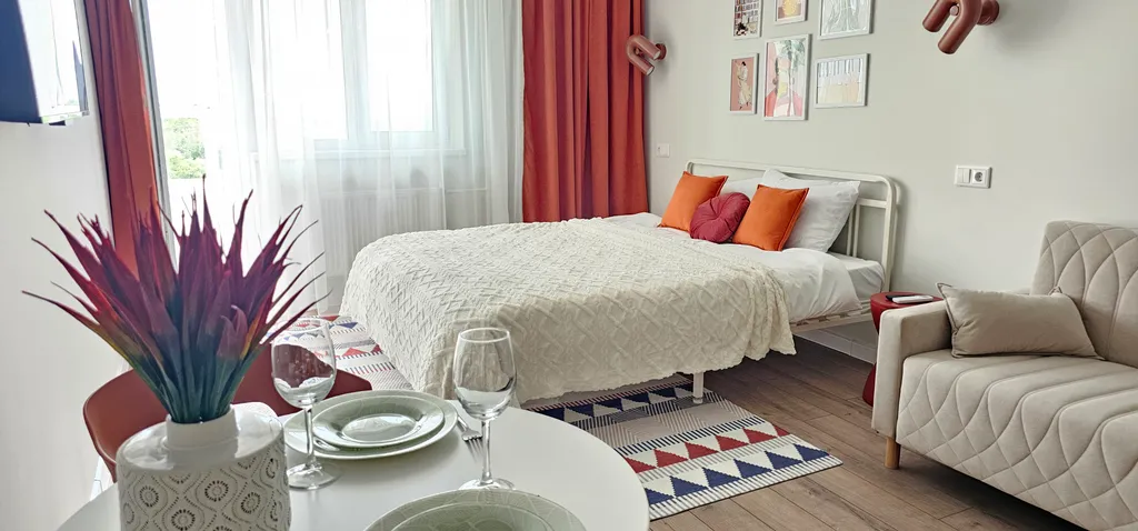 Студия с видом на лес