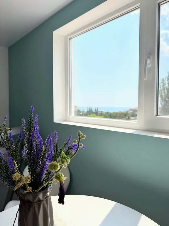 Квартира Современная, комфортная квартира с видом на море, горы и крепость — Судак