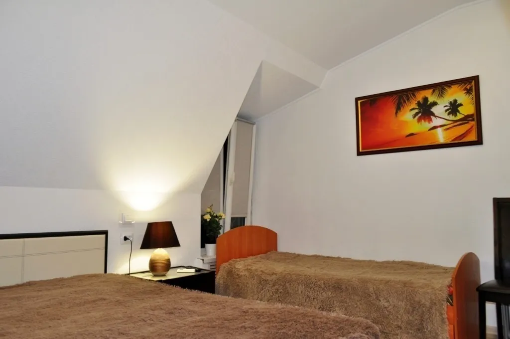 Современная четырехкомнатная квартира