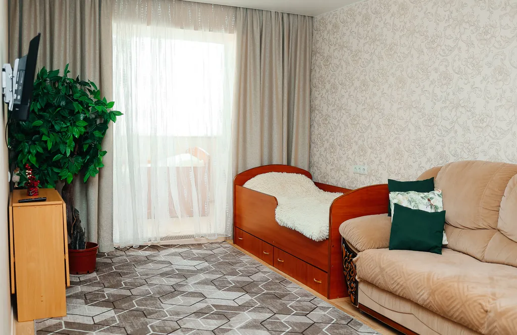 Сказка в зимнем лесу: 2-комнатная квартира