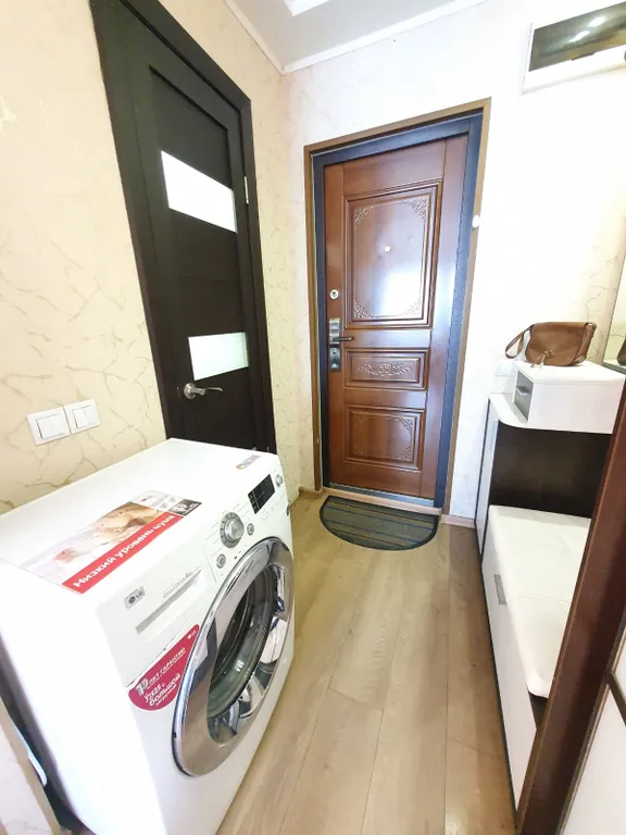 Студия, рядом с Золотым Мостом