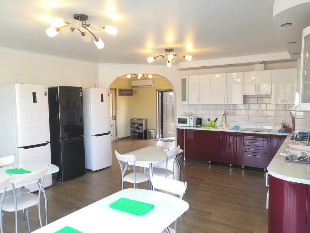 Уютный дом в центре города курорта