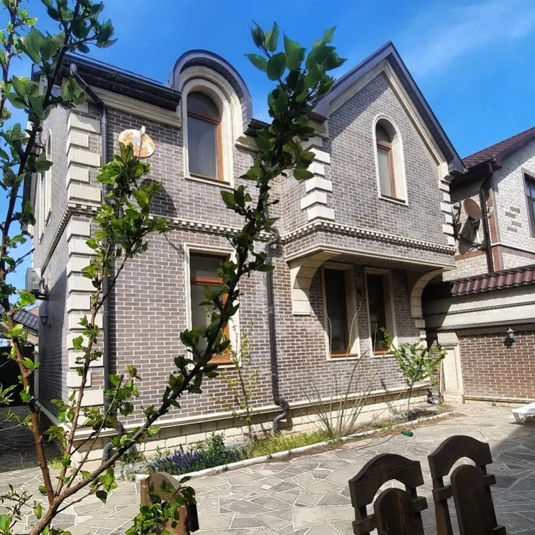 Дом у моря со всеми удобствами, в 2 минутах пешком до берега